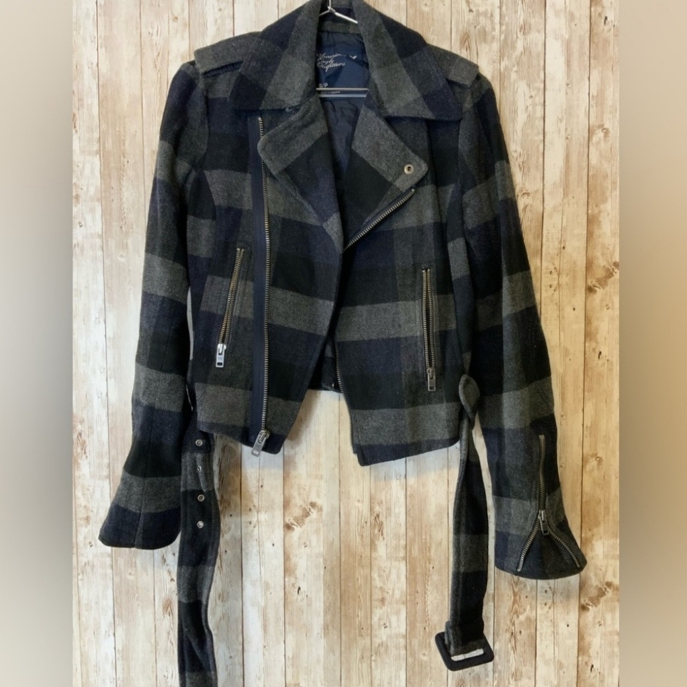 American Eagle flannel jacket
